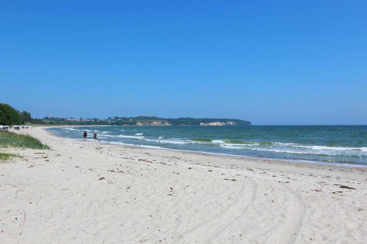 Strandnahe Fewo Mit Terrasse, Gratis Nutzung Vom Ahoi Erlebnisbad Und Sauna In Sellin - Rex Rugia Fewo 28-3 로베 외부 사진